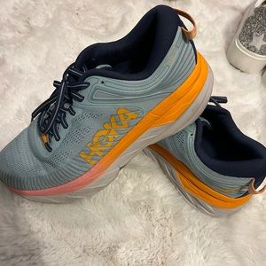 Size 10 hoka. Bondi style